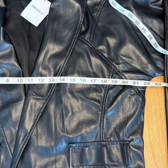 Forever 21 Black Faux Leather Women's Jacket - Picture 11 of 14